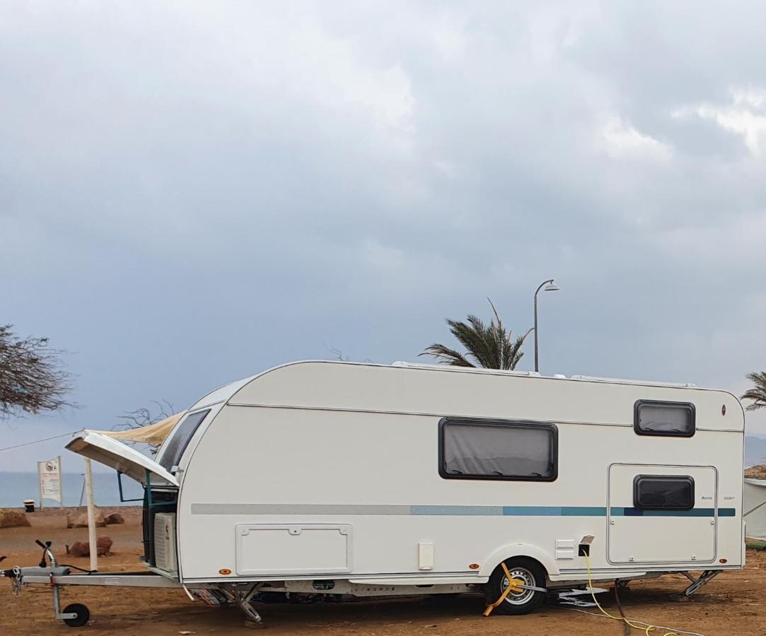 فندق إيلاتفي  Red Sea Beach Caravan - קרוואן על חוף הים האדום المظهر الخارجي الصورة
